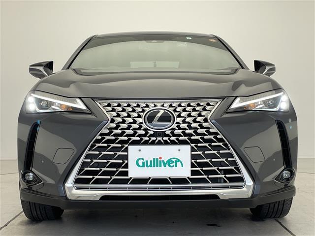 UX UX200 グレイスフル エクスプローラー レクサスセーフティセンス 純正12.3型ディズプレイオーディオナビ 全方位カメラ レーダークルーズコントロール シートヒーター エアシート バックカメラ 電動リアゲート パワーシート ワイヤレス充電機(18枚目)