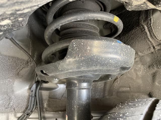 UX UX200 グレイスフル エクスプローラー レクサスセーフティセンス 純正12.3型ディズプレイオーディオナビ 全方位カメラ レーダークルーズコントロール シートヒーター エアシート バックカメラ 電動リアゲート パワーシート ワイヤレス充電機(53枚目)