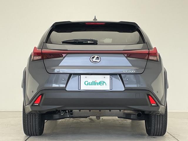 UX UX200 グレイスフル エクスプローラー レクサスセーフティセンス 純正12.3型ディズプレイオーディオナビ 全方位カメラ レーダークルーズコントロール シートヒーター エアシート バックカメラ 電動リアゲート パワーシート ワイヤレス充電機(59枚目)