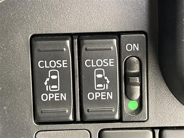 ルーミー カスタムG-T 純正9型ナビ SDカードなし 全方位カメラ 両側パワースライドドア クルーズコントロール バックカメラ コーナーセンサー 純正アルミホイール LEDヘッドライト 衝突軽減システム ドライブレコーダー(5枚目)