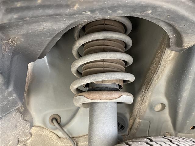 ルーミー カスタムG-T 純正9型ナビ SDカードなし 全方位カメラ 両側パワースライドドア クルーズコントロール バックカメラ コーナーセンサー 純正アルミホイール LEDヘッドライト 衝突軽減システム ドライブレコーダー(41枚目)