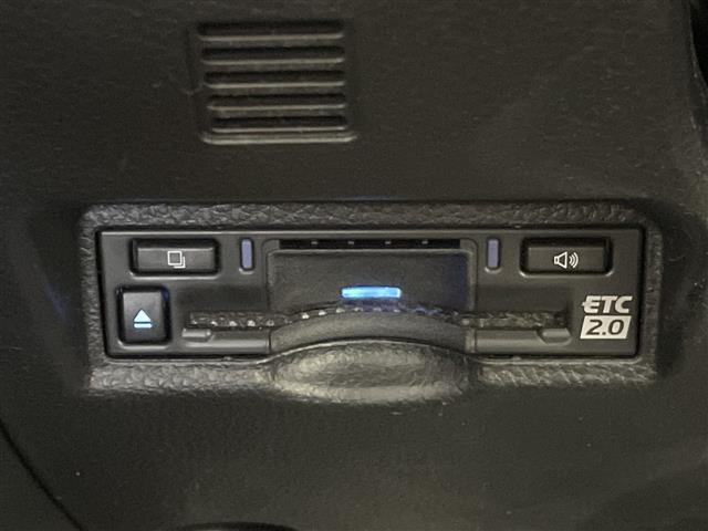 ノア G 純正ディズプレイオーディオナビ 両側パワースライドドア レーダークルーズコントロール バックカメラ コーナーセンサー 純正16インチアルミホイール ETC2.0 LEDヘッドライト 衝突軽減システム(11枚目)