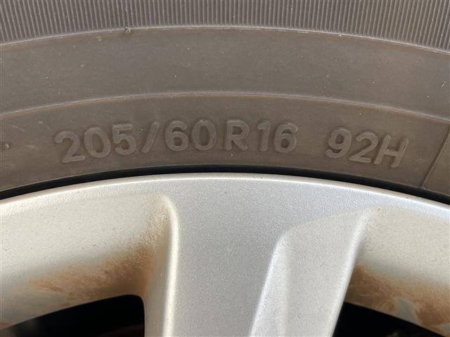 ノア G 純正ディズプレイオーディオナビ 両側パワースライドドア レーダークルーズコントロール バックカメラ コーナーセンサー 純正16インチアルミホイール ETC2.0 LEDヘッドライト 衝突軽減システム(17枚目)