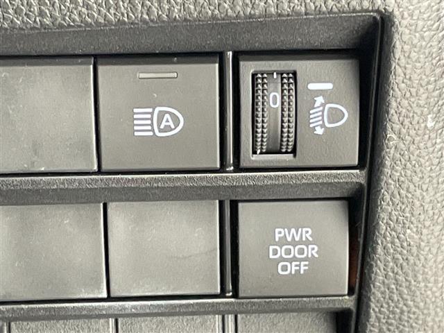 ノア G 純正ディズプレイオーディオナビ 両側パワースライドドア レーダークルーズコントロール バックカメラ コーナーセンサー 純正16インチアルミホイール ETC2.0 LEDヘッドライト 衝突軽減システム(28枚目)