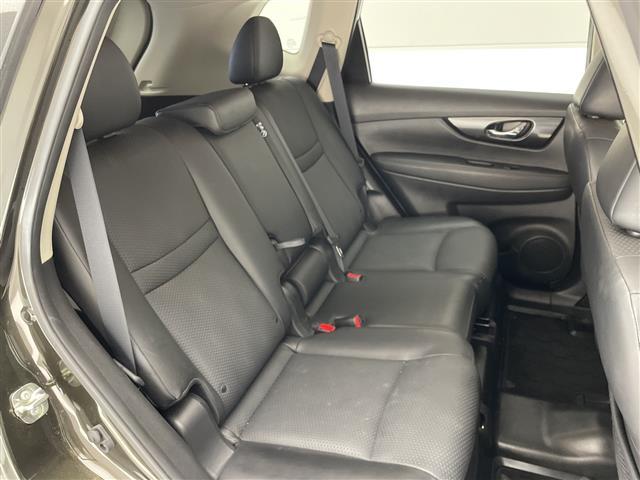 エクストレイル 20X 純正ナビ SDカードなし 全方位カメラ バックカメラ 電動リアゲート コーナーセンサー 純正アルミホイール LEDヘッドライト オートライト ETC 衝突軽減システム フルセグTV CD DVD(15枚目)