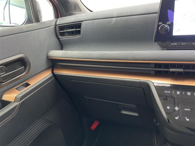 サクラ G プロパイロット 純正9型ディズプレイオーディオナビ 全方位カメラ クルーズコントロール シートヒーター バックカメラ コーナーセンサー 純正アルミホイール ステアリングヒーター 衝突軽減システム(29枚目)