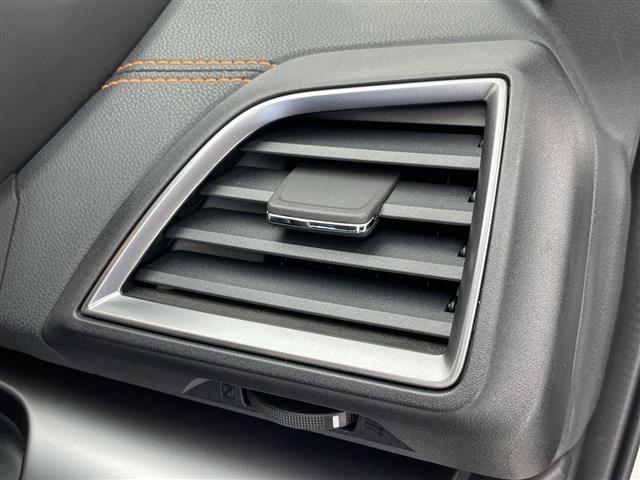 XV 2.0e-S アイサイト アイサイト 純正8型ナビ レーダークルーズコントロール バックカメラ サイドカメラ パワーシート コーナーセンサー 純正アルミホイール ブラインドスポットモニター LEDヘッドライト パドルシフト(30枚目)