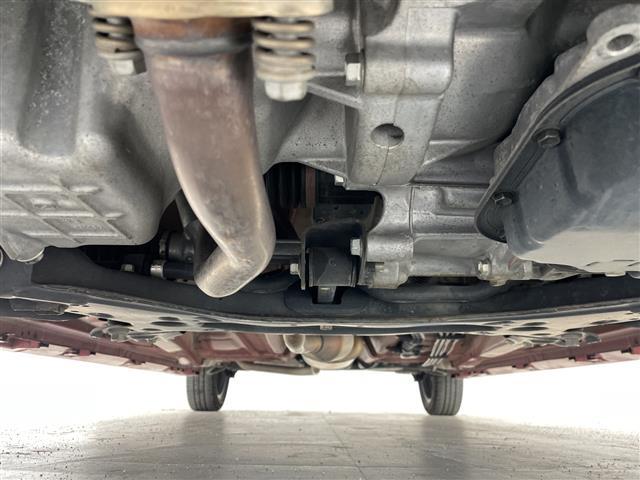 スペーシアカスタム ハイブリッドXSターボ 純正9型ナビ 全方位カメラ 両側パワースライドドア クルーズコントロール シートヒーター バックカメラ コーナーセンサー 純正アルミホイール LEDヘッドライト パドルシフト 衝突軽減システム(40枚目)