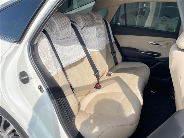 クラウンハイブリッド S Cパッケージ トヨタセーフティセンス 純正8型ナビ レーダークルーズコントロール シートヒーター バックカメラ パワーシート ヘッドアップディスプレイ コーナーセンサー 純正アルミホイール ブラインドスポットモニタ(15枚目)