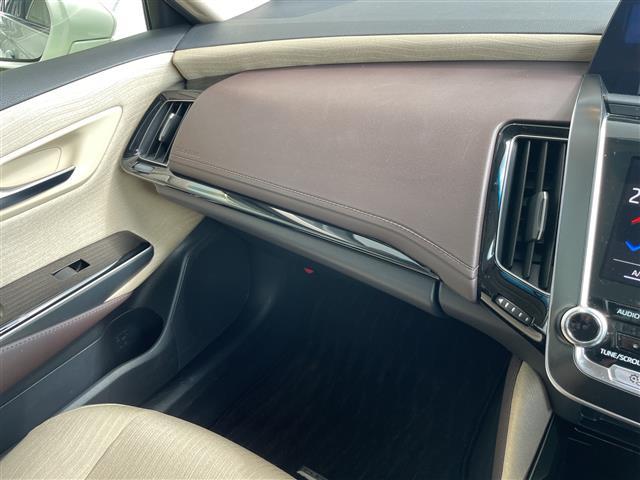 クラウンハイブリッド S Cパッケージ トヨタセーフティセンス 純正8型ナビ レーダークルーズコントロール シートヒーター バックカメラ パワーシート ヘッドアップディスプレイ コーナーセンサー 純正アルミホイール ブラインドスポットモニタ(30枚目)