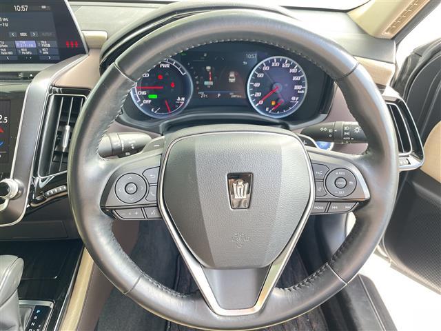 クラウンハイブリッド S Cパッケージ トヨタセーフティセンス 純正8型ナビ レーダークルーズコントロール シートヒーター バックカメラ パワーシート ヘッドアップディスプレイ コーナーセンサー 純正アルミホイール ブラインドスポットモニタ(42枚目)