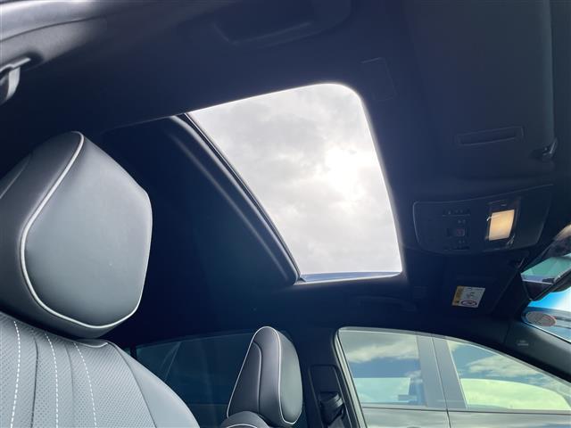 クラウンハイブリッド ＲＳアドバンス　純正８型ナビ　三眼ＬＥＤヘッドライト　サンルーフ　レーダークルーズコントロール　シートヒーター　エアシート　バックカメラ　パワーシート　ヘッドアップディスプレイ　コーナーセンサー　ステアリングヒーター（6枚目）