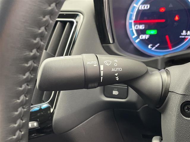 クラウンハイブリッド ＲＳアドバンス　純正８型ナビ　三眼ＬＥＤヘッドライト　サンルーフ　レーダークルーズコントロール　シートヒーター　エアシート　バックカメラ　パワーシート　ヘッドアップディスプレイ　コーナーセンサー　ステアリングヒーター（21枚目）