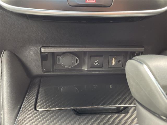 クラウンハイブリッド ＲＳアドバンス　純正８型ナビ　三眼ＬＥＤヘッドライト　サンルーフ　レーダークルーズコントロール　シートヒーター　エアシート　バックカメラ　パワーシート　ヘッドアップディスプレイ　コーナーセンサー　ステアリングヒーター（29枚目）