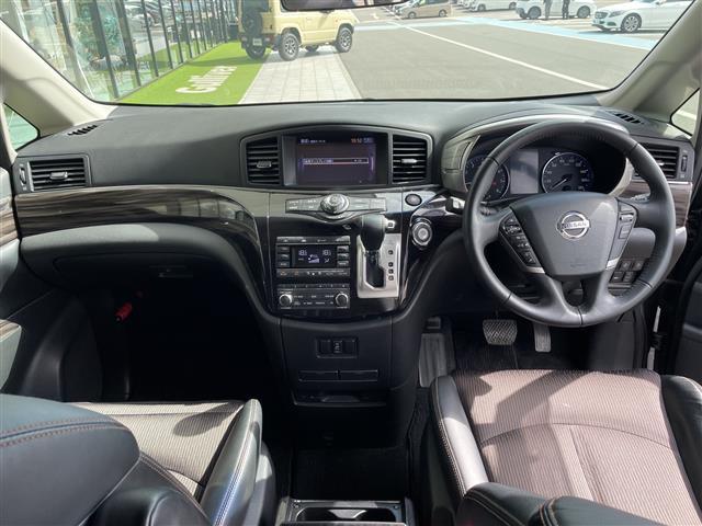 エルグランド 250ハイウェイスターS 純正ナビ フリップダウンモニター 全方位カメラ 両側パワースライドドア クルーズコントロール バックカメラ 電動リアゲート コーナーセンサー 純正アルミホイール LEDヘッドライト リアオートエアコン(2枚目)