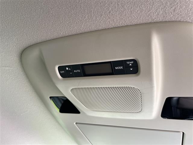 エルグランド 250ハイウェイスターS 純正ナビ フリップダウンモニター 全方位カメラ 両側パワースライドドア クルーズコントロール バックカメラ 電動リアゲート コーナーセンサー 純正アルミホイール LEDヘッドライト リアオートエアコン(26枚目)