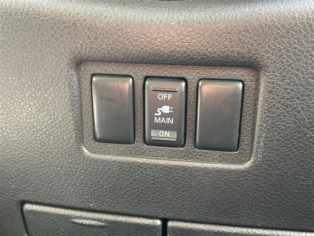 エルグランド 250ハイウェイスターS 純正ナビ フリップダウンモニター 全方位カメラ 両側パワースライドドア クルーズコントロール バックカメラ 電動リアゲート コーナーセンサー 純正アルミホイール LEDヘッドライト リアオートエアコン(28枚目)