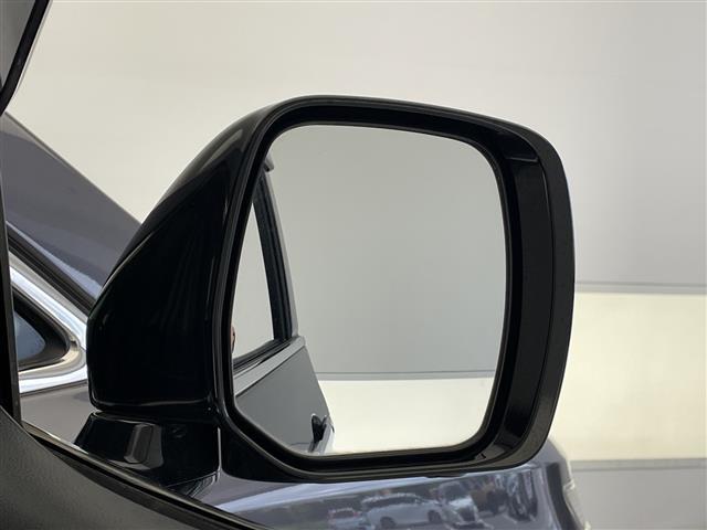 エルグランド 250ハイウェイスターS 純正ナビ フリップダウンモニター 全方位カメラ 両側パワースライドドア クルーズコントロール バックカメラ 電動リアゲート コーナーセンサー 純正アルミホイール LEDヘッドライト リアオートエアコン(33枚目)