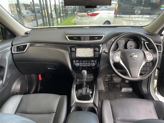 純正ナビ　全方位カメラ　クルーズコントロール　シートヒーター　ワンセグ　ＣＤ　バックカメラ　電動リアゲート　コーナーセンサー　純正アルミホイール　ＥＴＣ　ＬＥＤヘッドライト　ドライブレコーダー