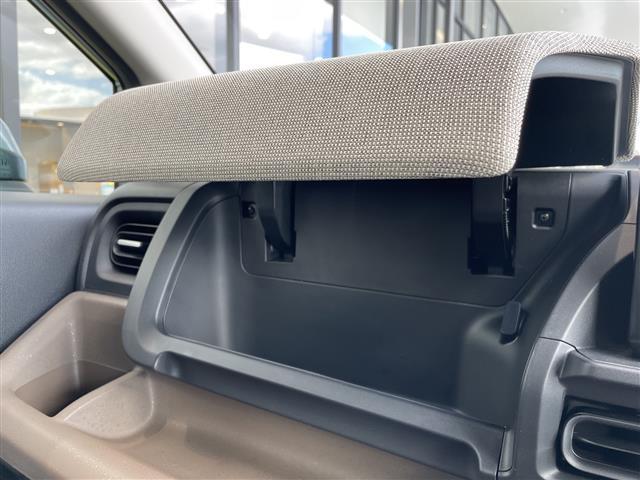 フリード e:HEVエアー ホンダセンシング 純正9型ディズプレイオーディオ ナビ機能なし 両側パワースライドドア レーダークルーズコントロール バックカメラ コーナーセンサー LEDヘッドライト オートマチックハイビーム(12枚目)