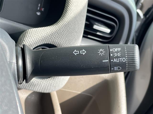 フリード e:HEVエアー ホンダセンシング 純正9型ディズプレイオーディオ ナビ機能なし 両側パワースライドドア レーダークルーズコントロール バックカメラ コーナーセンサー LEDヘッドライト オートマチックハイビーム(24枚目)