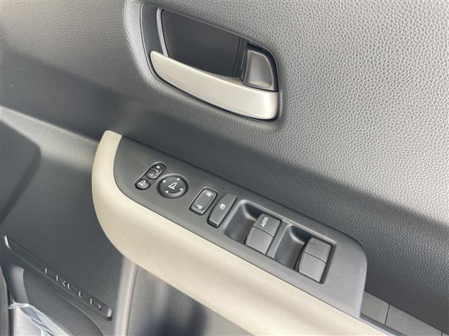 フリード e:HEVエアー ホンダセンシング 純正9型ディズプレイオーディオ ナビ機能なし 両側パワースライドドア レーダークルーズコントロール バックカメラ コーナーセンサー LEDヘッドライト オートマチックハイビーム(29枚目)