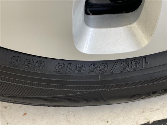 フリード e:HEVエアー ホンダセンシング 純正9型ディズプレイオーディオ ナビ機能なし 両側パワースライドドア レーダークルーズコントロール バックカメラ コーナーセンサー LEDヘッドライト オートマチックハイビーム(61枚目)