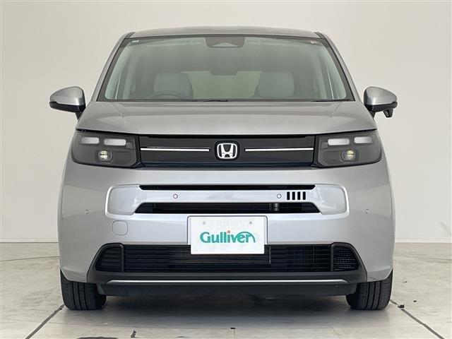 フリード e:HEVエアー ホンダセンシング 純正9型ディズプレイオーディオ ナビ機能なし 両側パワースライドドア レーダークルーズコントロール バックカメラ コーナーセンサー LEDヘッドライト オートマチックハイビーム(62枚目)