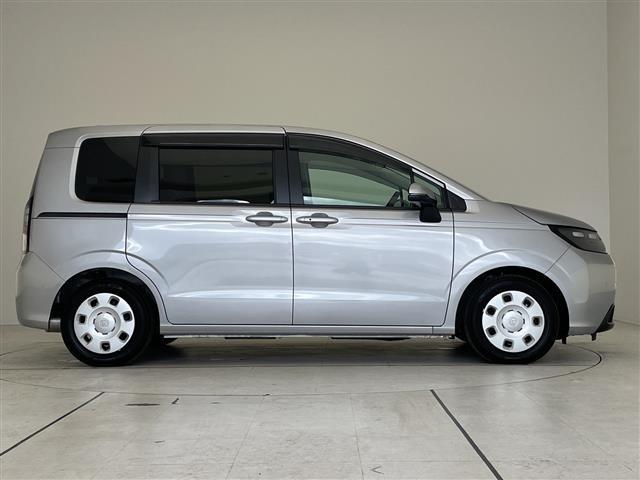 フリード e:HEVエアー ホンダセンシング 純正9型ディズプレイオーディオ ナビ機能なし 両側パワースライドドア レーダークルーズコントロール バックカメラ コーナーセンサー LEDヘッドライト オートマチックハイビーム(79枚目)