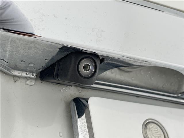 シャトル ハイブリッドXスタイルエディション 純正9型ナビ SDカードなし バックカメラ コーナーセンサー 純正アルミホイール ETC LEDヘッドライト パドルシフト フルセグ CD DVD Bluetooth ステアリングスイッチ(9枚目)