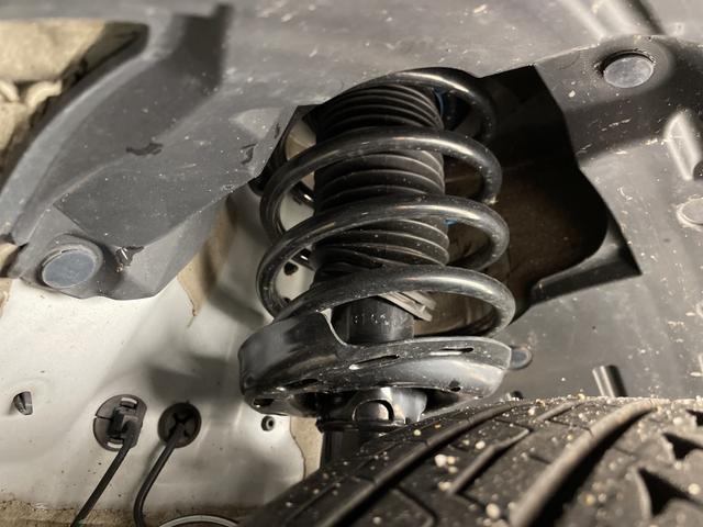 シャトル ハイブリッドXスタイルエディション 純正9型ナビ SDカードなし バックカメラ コーナーセンサー 純正アルミホイール ETC LEDヘッドライト パドルシフト フルセグ CD DVD Bluetooth ステアリングスイッチ(48枚目)