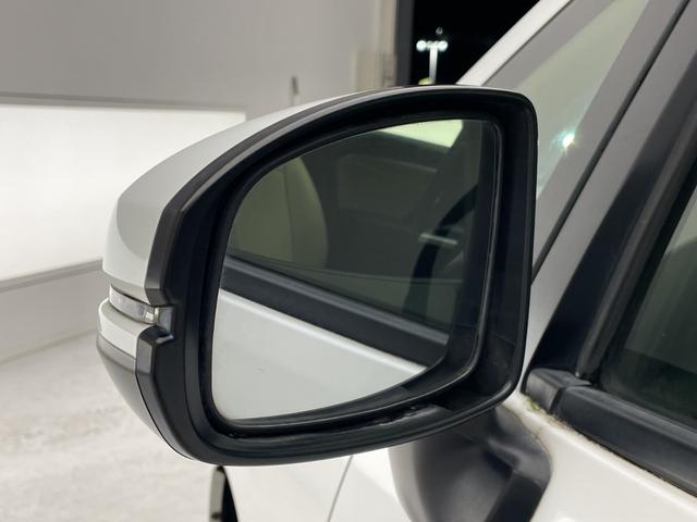 シャトル ハイブリッドXスタイルエディション 純正9型ナビ SDカードなし バックカメラ コーナーセンサー 純正アルミホイール ETC LEDヘッドライト パドルシフト フルセグ CD DVD Bluetooth ステアリングスイッチ(57枚目)