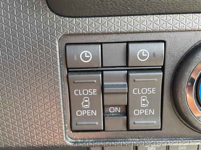 タント カスタムＲＳスタイルセレクション　純正９型ナビ　全方位カメラ　両側パワースライドドア　レーダークルーズコントロール　シートヒーター　コーナーセンサー　１４インチアルミホイール　ＬＥＤヘッドライト　ＥＴＣ　衝突軽減システム　フルセグＴＶ（6枚目）