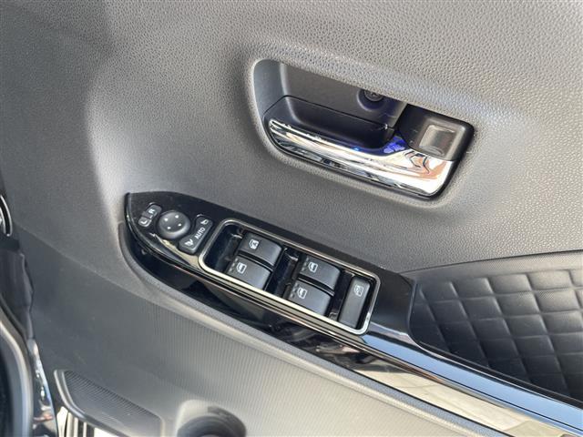 タント カスタムＲＳスタイルセレクション　純正９型ナビ　全方位カメラ　両側パワースライドドア　レーダークルーズコントロール　シートヒーター　コーナーセンサー　１４インチアルミホイール　ＬＥＤヘッドライト　ＥＴＣ　衝突軽減システム　フルセグＴＶ（28枚目）