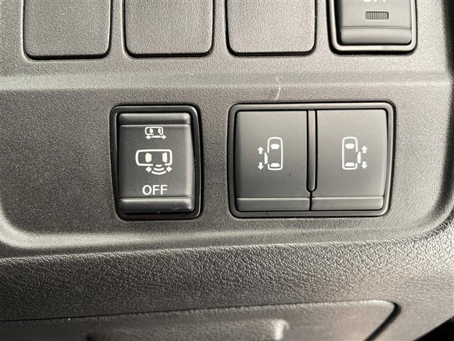 セレナ ハイウェイスターＶ　プロパイロット　純正１０型ナビ　フリップダウンモニター　全方位カメラ　両側パワースライドドア　クルーズコントロール　バックカメラ　ハンズフリースライドドア　コーナーセンサー　インテリジェントミラー（10枚目）