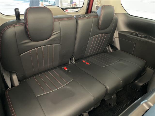 セレナ ハイウェイスターＶ　プロパイロット　純正１０型ナビ　フリップダウンモニター　全方位カメラ　両側パワースライドドア　クルーズコントロール　バックカメラ　ハンズフリースライドドア　コーナーセンサー　インテリジェントミラー（16枚目）