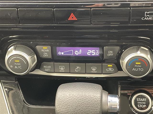 セレナ ハイウェイスターＶ　プロパイロット　純正１０型ナビ　フリップダウンモニター　全方位カメラ　両側パワースライドドア　クルーズコントロール　バックカメラ　ハンズフリースライドドア　コーナーセンサー　インテリジェントミラー（26枚目）