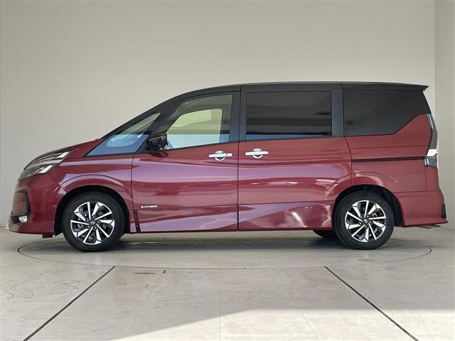 セレナ ハイウェイスターＶ　プロパイロット　純正１０型ナビ　フリップダウンモニター　全方位カメラ　両側パワースライドドア　クルーズコントロール　バックカメラ　ハンズフリースライドドア　コーナーセンサー　インテリジェントミラー（34枚目）