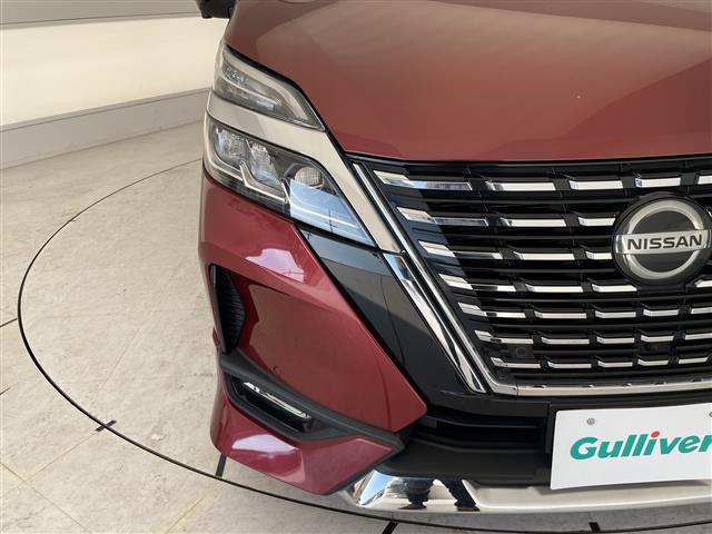 セレナ ハイウェイスターＶ　プロパイロット　純正１０型ナビ　フリップダウンモニター　全方位カメラ　両側パワースライドドア　クルーズコントロール　バックカメラ　ハンズフリースライドドア　コーナーセンサー　インテリジェントミラー（37枚目）