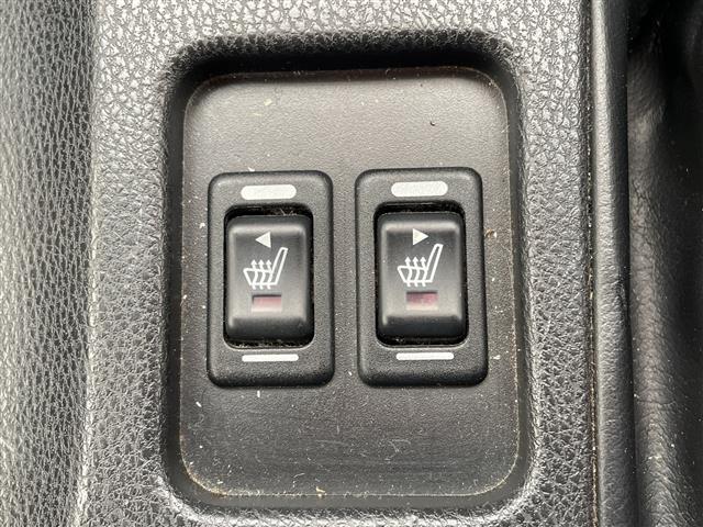 86 GTリミテッド 純正ナビ シートヒーター バックカメラ コーナーセンサー アルミホイール LEDヘッドライト パドルシフト ETC Bluetooth スマートキー プッシュスタート(6枚目)