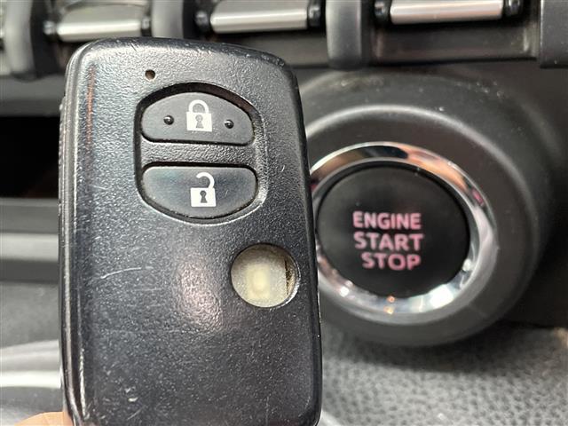 86 GTリミテッド 純正ナビ シートヒーター バックカメラ コーナーセンサー アルミホイール LEDヘッドライト パドルシフト ETC Bluetooth スマートキー プッシュスタート(8枚目)