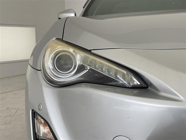 86 GTリミテッド 純正ナビ シートヒーター バックカメラ コーナーセンサー アルミホイール LEDヘッドライト パドルシフト ETC Bluetooth スマートキー プッシュスタート(13枚目)