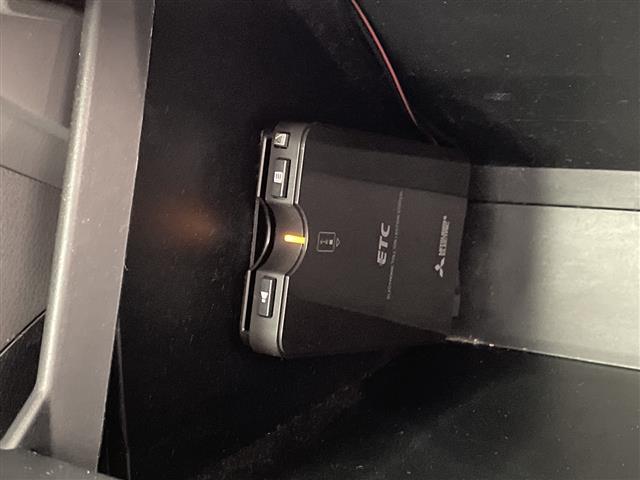 タント X SDナビ Bluetoth CD DVD フルセグ 片側パワースライド バックカメラ コーナーセンサー ETC 衝突軽減システム アイドリングストップ ステアリングスイッチ スマートキー(9枚目)