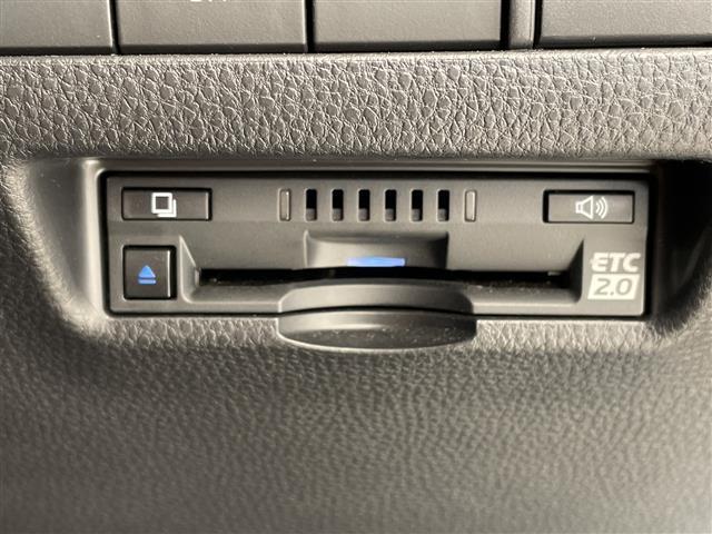 ハリアー Z 純正12.4型ディズプレイオーディオナビ プレミアムサウンドJBL 全方位カメラ インテリジェントミラー オートマチックハイビーム ETC2.0 電動リアゲート パワーシート トヨタセーフティセンス(13枚目)