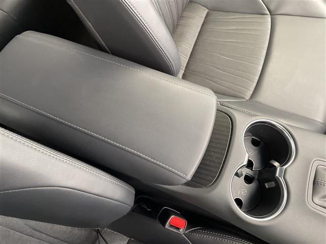 ハリアー Z 純正12.4型ディズプレイオーディオナビ プレミアムサウンドJBL 全方位カメラ インテリジェントミラー オートマチックハイビーム ETC2.0 電動リアゲート パワーシート トヨタセーフティセンス(29枚目)