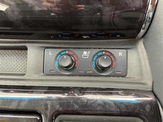 アルファード 2.5S Cパッケージ モデリスタエアロ 純正10型ナビ SDカードなし フリップダウンモニター 両側パワースライドドア レーダークルーズコントロール シートヒーター エアシート 電動リアゲート パワーシート ETC2.0(9枚目)