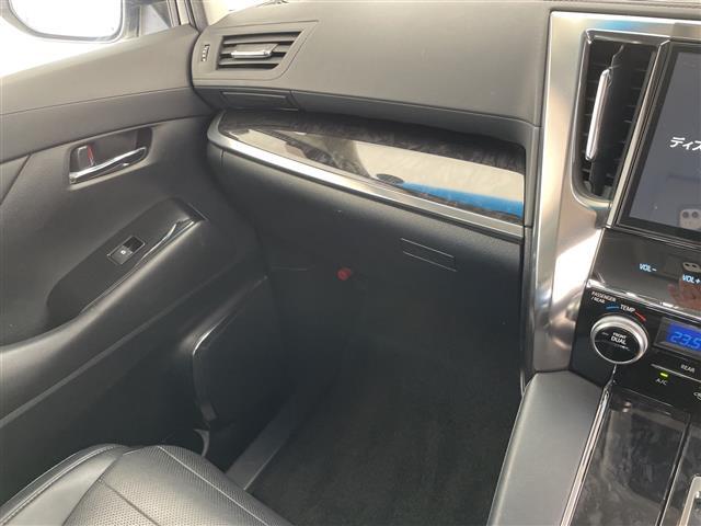 アルファード 2.5S Cパッケージ モデリスタエアロ 純正10型ナビ SDカードなし フリップダウンモニター 両側パワースライドドア レーダークルーズコントロール シートヒーター エアシート 電動リアゲート パワーシート ETC2.0(28枚目)