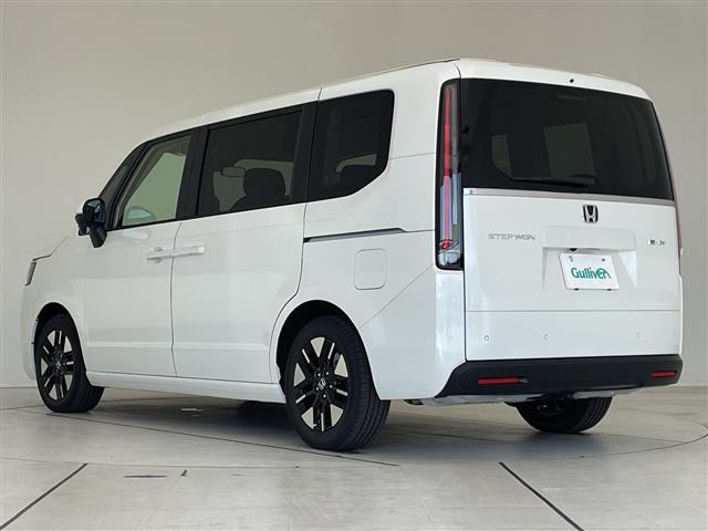 ステップワゴン e:HEVエアー EX 登録済未使用車 純正11.4型ナビ フリップダウンモニター15.6型 両側パワースライドドア レーダークルーズコントロール シートヒーター バックカメラ 電動リアゲート コーナーセンサー スマートキー(20枚目)