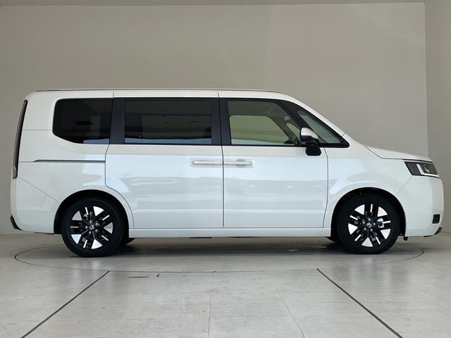 ステップワゴン e:HEVエアー EX 登録済未使用車 純正11.4型ナビ フリップダウンモニター15.6型 両側パワースライドドア レーダークルーズコントロール シートヒーター バックカメラ 電動リアゲート コーナーセンサー スマートキー(65枚目)