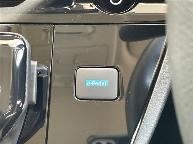 サクラ Ｘ　純正９型ナビ　全方位カメラ　バックカメラ　コーナーセンサー　純正アルミホイール　ＬＥＤヘッドライト　ドライブレコーダー　ＥＴＣ　衝突軽減システム　フルセグ　ＣＤ　ＤＶＤ　Ｂｌｕｅｔｏｏｔｈ（26枚目）